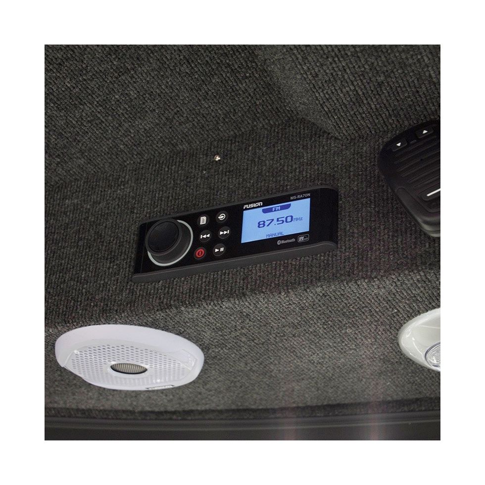 FUSION MS RA70i Stereo With AM FM Internal Bluetooth 010 01516 01