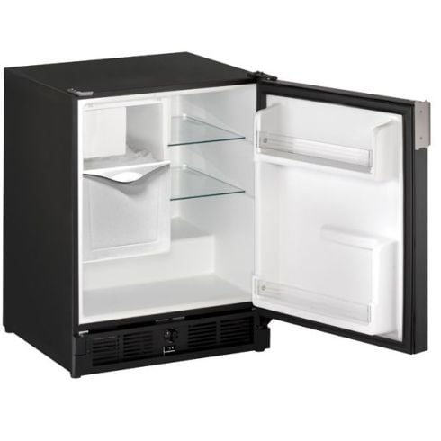 Refrigerador y Máquina de Hacer Hielo Marinos Negros U-line de 3,2 pies  cúbicos, 230 V de 21 (53 cm) - Negro