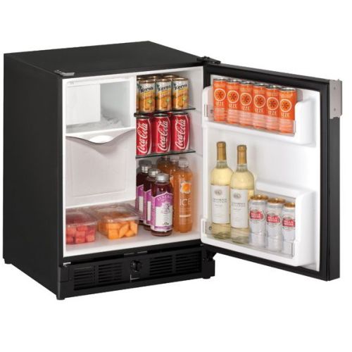 U-line 21" White Marine Refrigerator & Ice Maker, 115V U-line 21" White Marine Refrigerator & Ice Maker, 115V