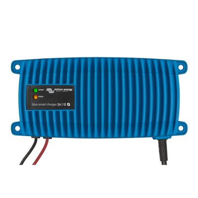 Cargador Victron Blue Smart IP67 Resistente al Agua - 24/12 (1), 120 V NEMA 5-15 Aprobado por UL