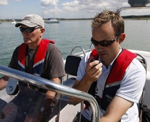 How to use marine radio