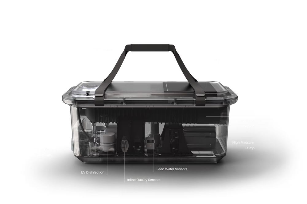 Vital Lyfe Access portable watermaker front view with quick-connect bulkheads Vital Lyfe Access portable watermaker front view with quick-connect bulkheads