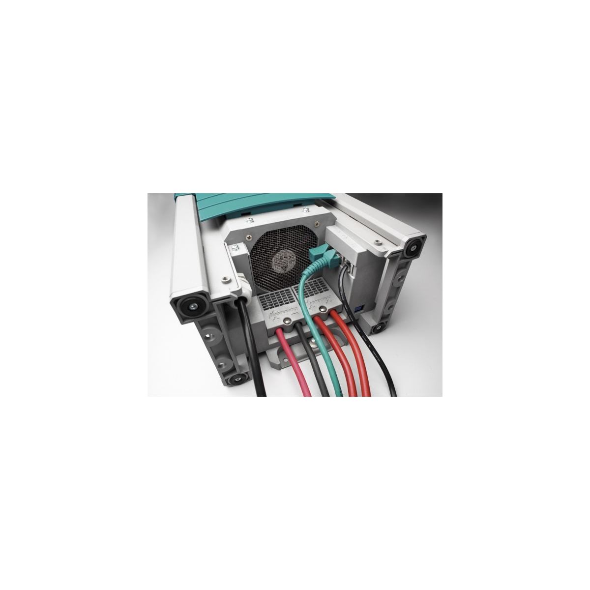 MASTERVOLT ChargeMaster 24/30-3 Marine Battery Charger | 44020300